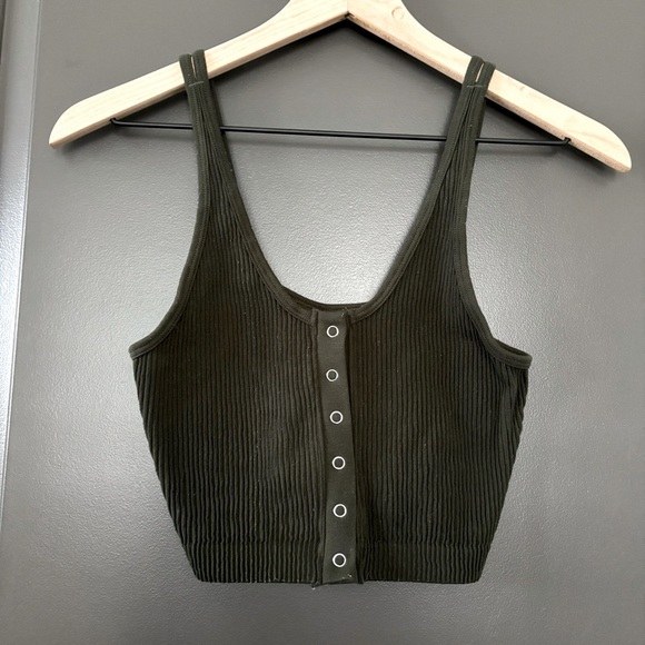 Aerie Real Good Ribbed Forest Green Snap Buttoned Strappy Crop Tank Size Medium - Picture 2 of 6